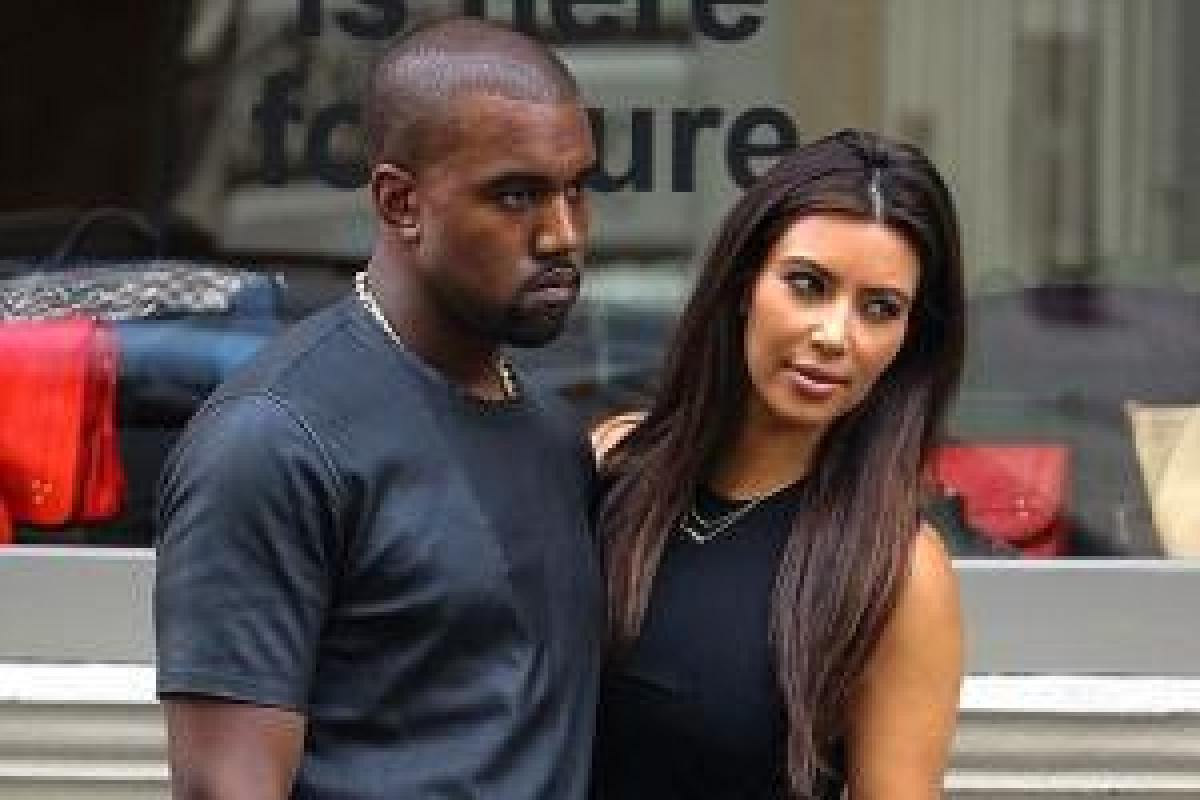 Поклонники шокированы новостью о разводе Ким Кардашьян и Канье Уэста Поклонники шокированы новостью о разводе Ким Кардашьян и Канье Уэста