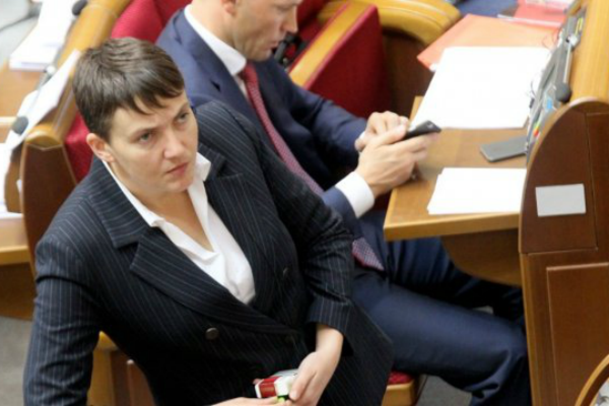 В «Батькивщине» заявили, что Савченко вышла из партии еще несколько недель назад В «Батькивщине» заявили, что Савченко вышла из партии еще несколько недель назад
