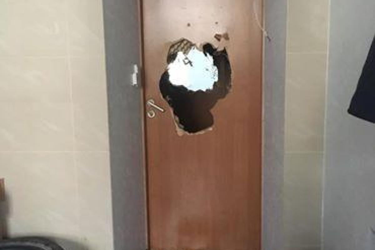 В Одессе в волонтерском центре неизвестные устроили погром В Одессе в волонтерском центре неизвестные устроили погром