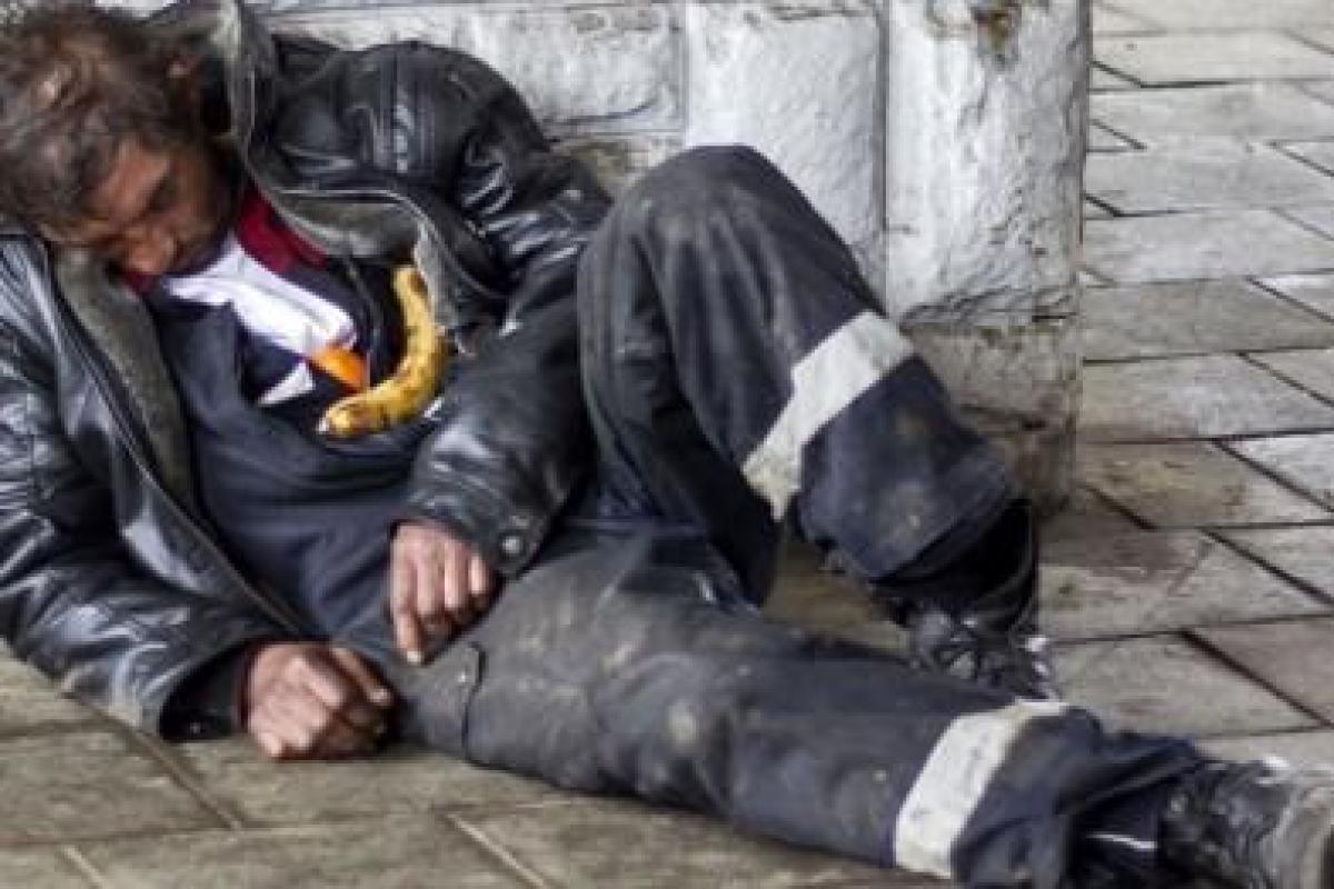 В Мариуполе на улицах замерзают мужчины В Мариуполе на улицах замерзают мужчины