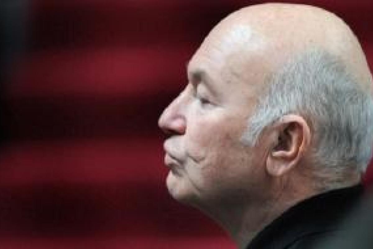 Врачи борются за жизнь экс-мэра Москвы Юрия Лужкова