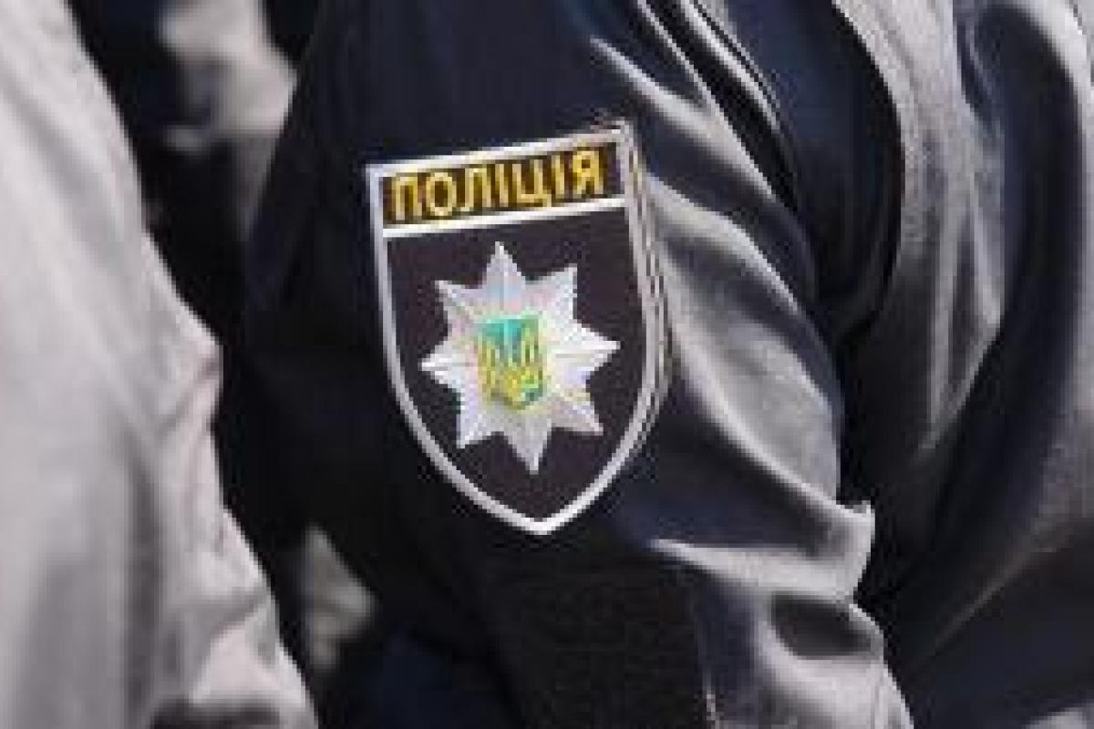В Киеве произошла смертельная перестрелка: возле машины кровь и один убитый - соцсети В Киеве произошла смертельная перестрелка: возле машины кровь и один убитый - соцсети
