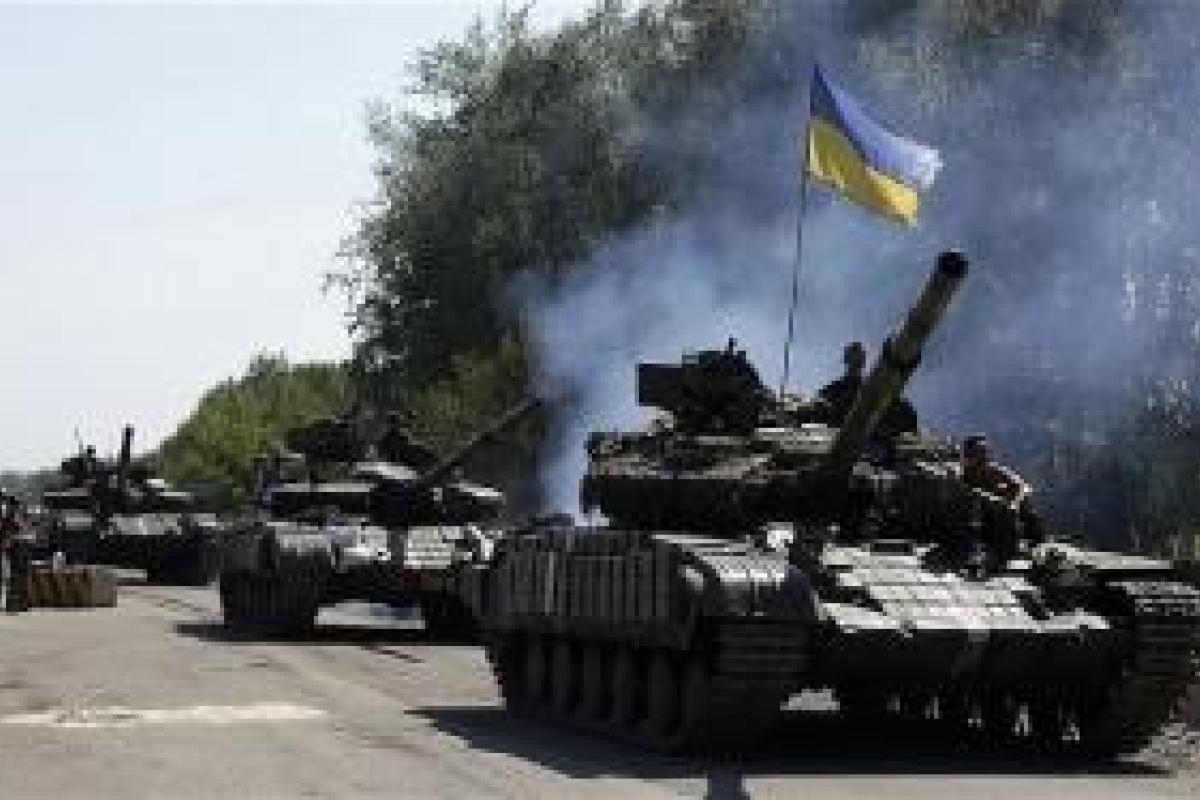 Наступление Украины в Донбассе: глава Генштаба Муженко сообщил три важных нюанса Наступление Украины в Донбассе: глава Генштаба Муженко сообщил три важных нюанса