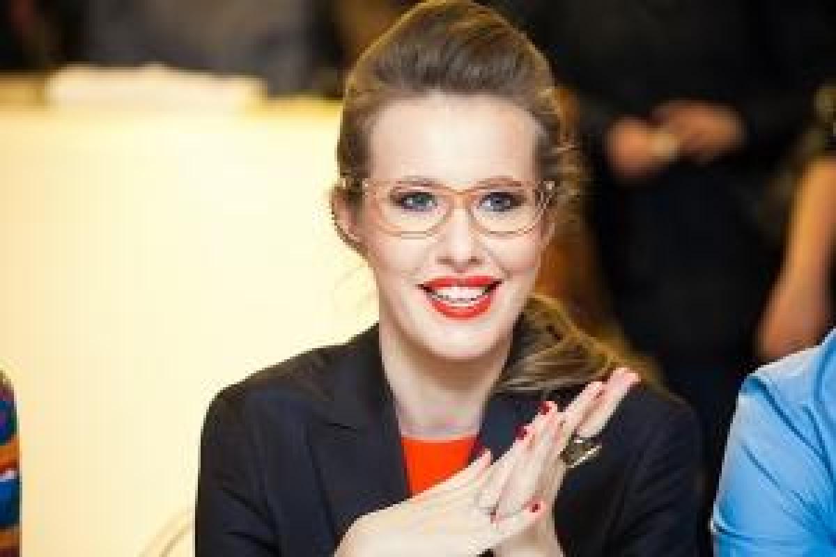 Появилось видео, как телеведущая Ксения Собчак зажигала на вечеринке с Киркоровым