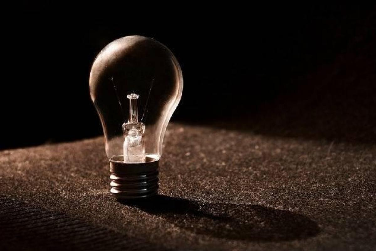 В оккупированном боевиками "ДНР" поселке население месяц сидит без света