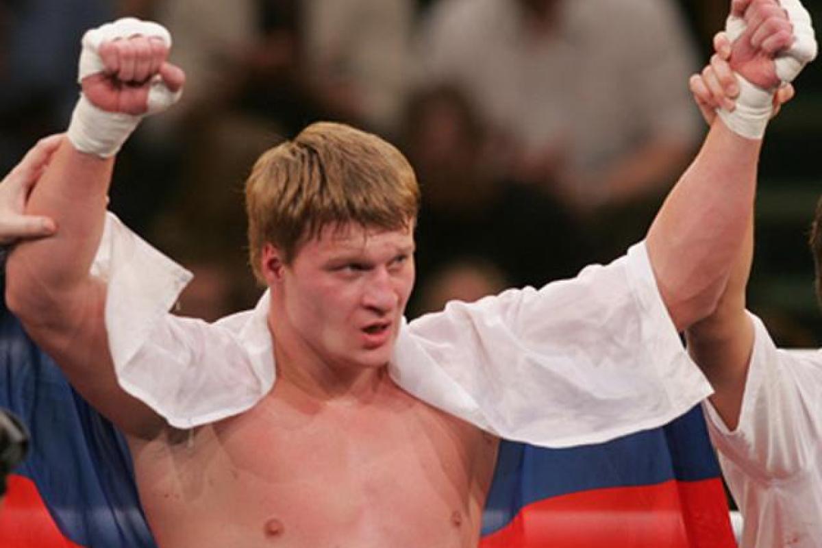 Боксера из России Поветкина поймали на допинге Боксера из России Поветкина поймали на допинге