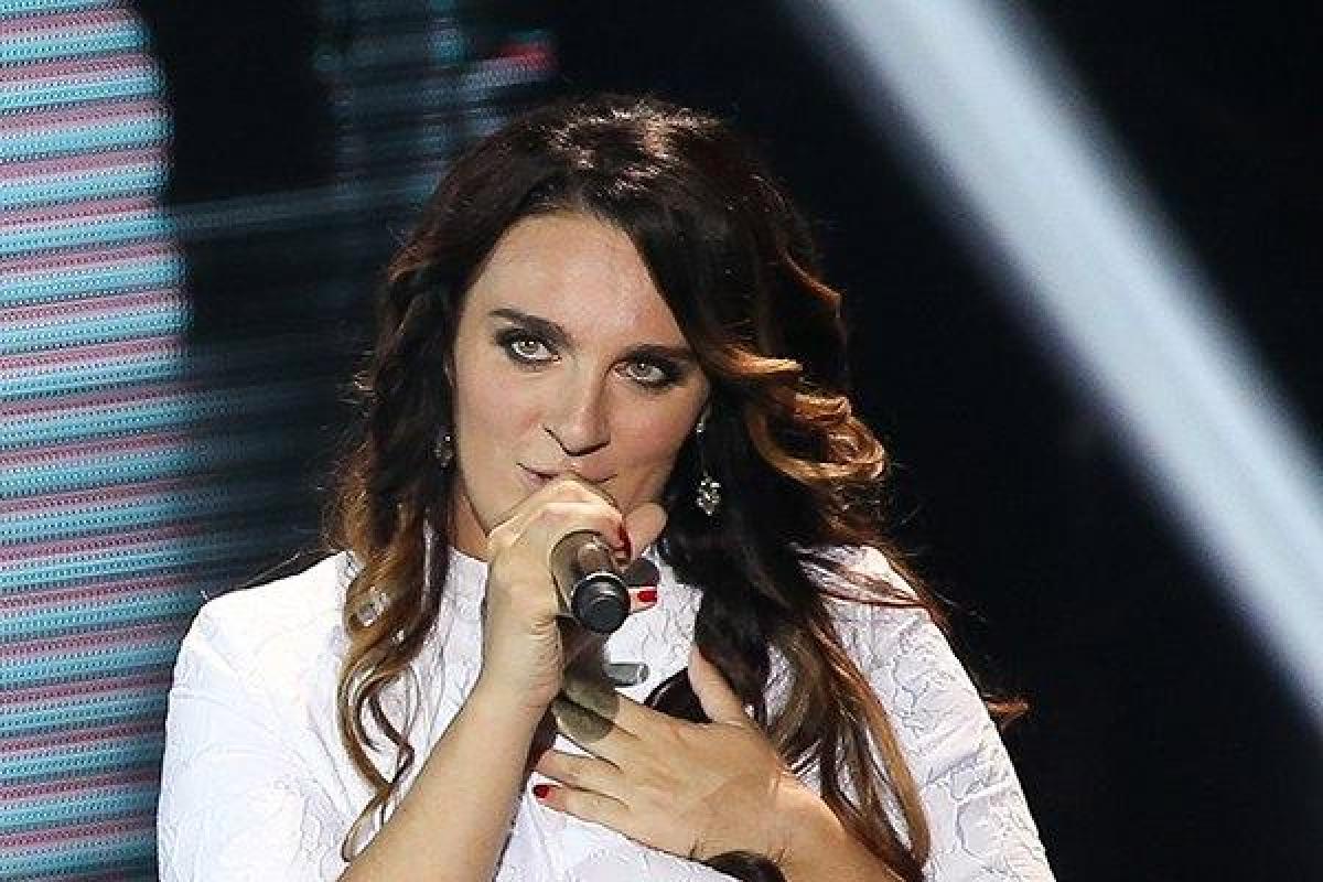 Фанаты подозревают, что певица Елена Ваенга ждет ребенка