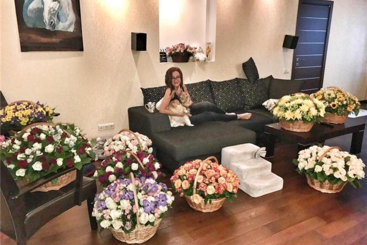 Бузова показала свою новую квартиру