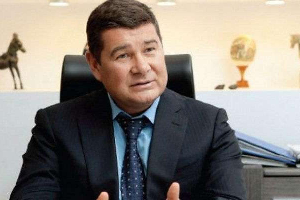 Онищенко рассказал, кого Петр Порошенко готовит на пост президента Украины Онищенко рассказал, кого Петр Порошенко готовит на пост президента Украины