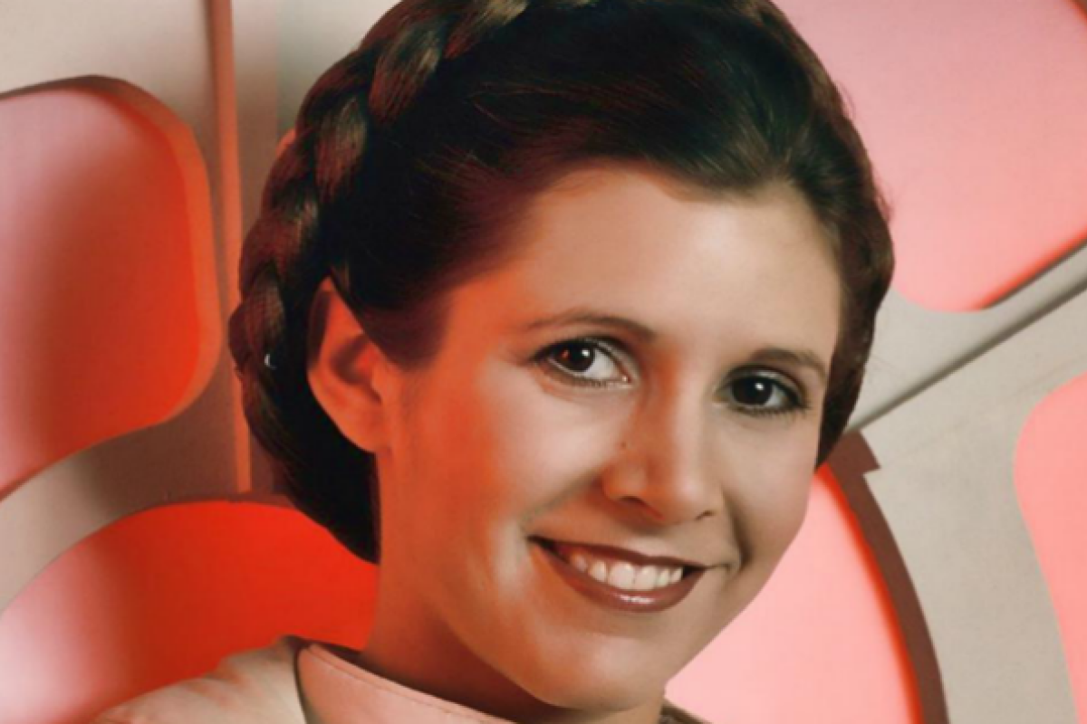 У актрисы из «Звездных войн» случился сердечный приступ 