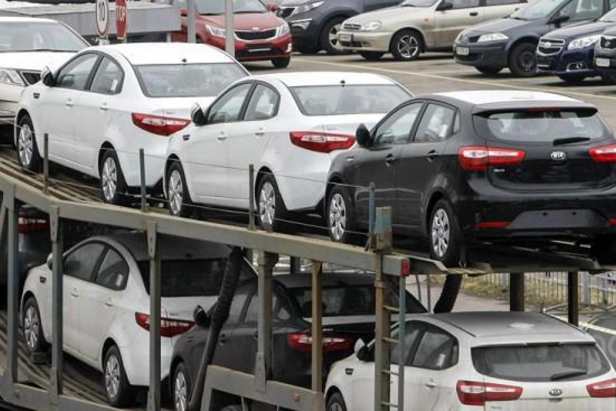 ВРУ приняла закон о льготном растаможивании ввезенных автомобилей ВРУ приняла закон о льготном растаможивании ввезенных автомобилей