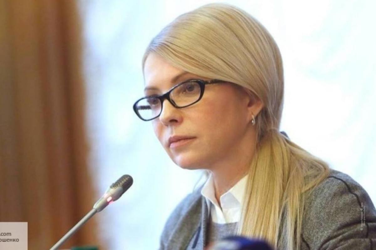 Порошенко готовится покинуть пост Президента страны - Тимошенко Порошенко готовится покинуть пост Президента страны - Тимошенко