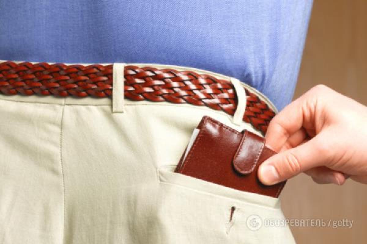 В Киеве неизвестные обокрали консультанта миссии ОБСЕ - источник В Киеве неизвестные обокрали консультанта миссии ОБСЕ - источник