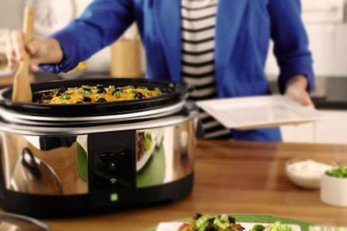 5 популярных моделей мультиварок в торговой сети «Фокстрот» 5 популярных моделей мультиварок в торговой сети «Фокстрот»