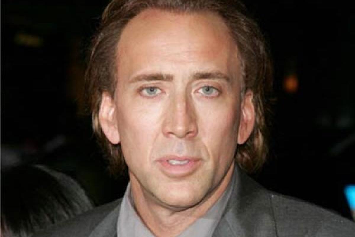 Николас Кейдж судится с бывшей супругой из-за сына