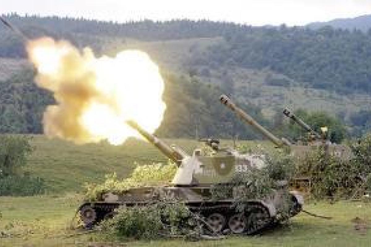 Жители Горловки: По Светлодарску и Дебальцево стреляли от нас, окна тряслись