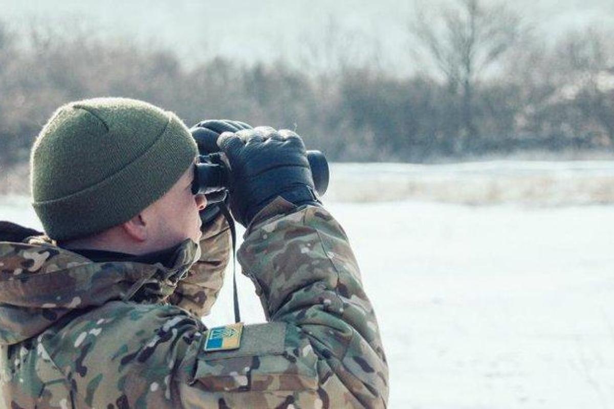 На Светлодарской дуге украинский военный попал в плен к боевикам