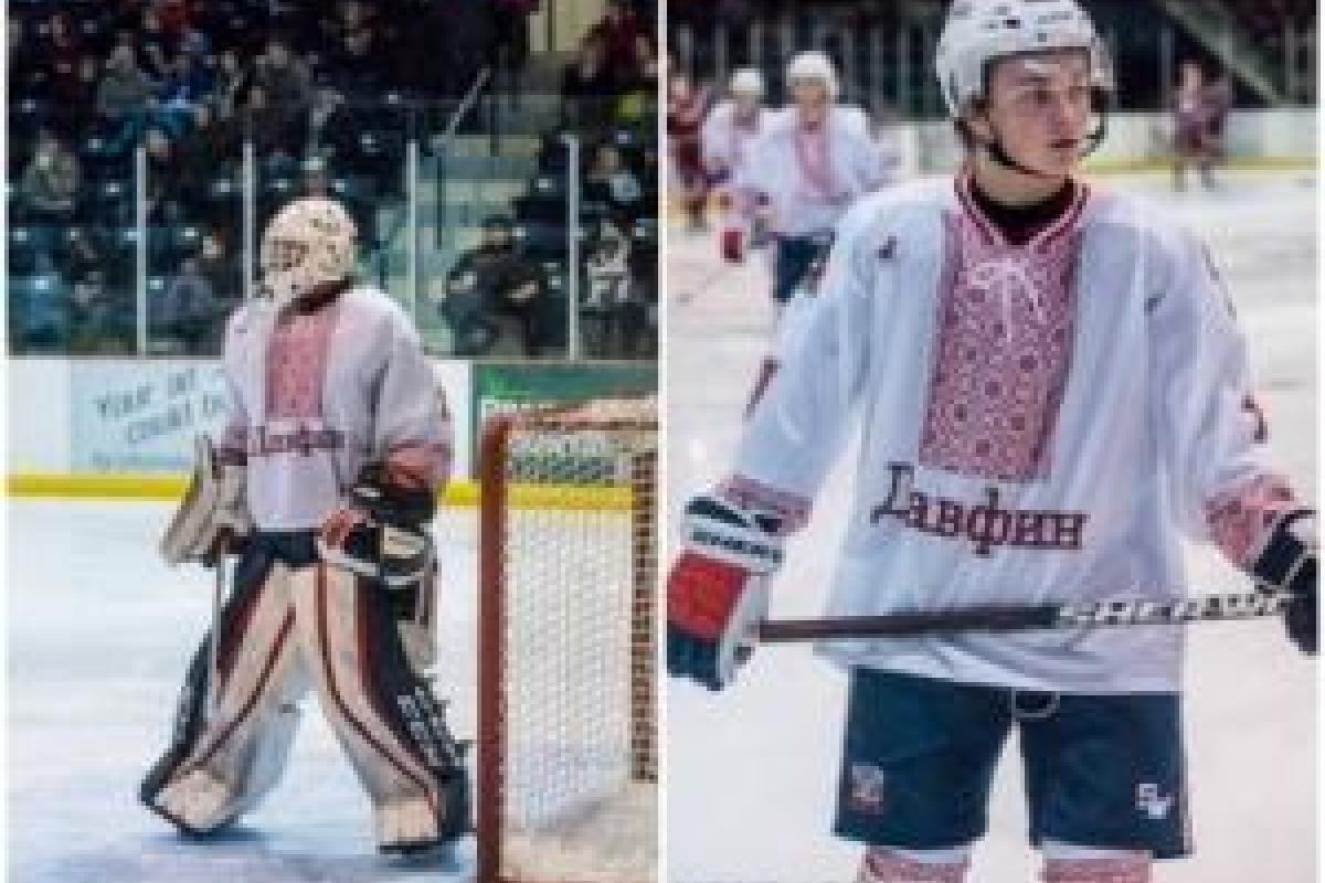 Канадские хоккеисты надели украинские вышиванки на матч: появились кадры