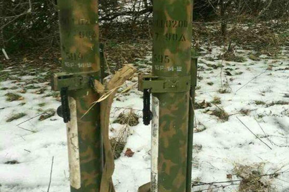 На Донбассе обнаружено 3 огромных клада с боеприпасами боевиков