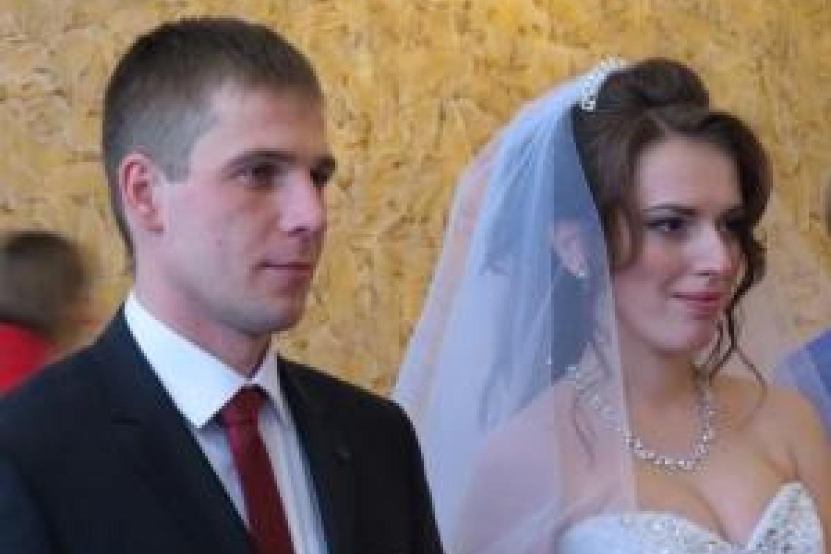 В Мелитополе сыграли свадьбу бойцы АТО: в ЗАГС они отправились прямо с передовой