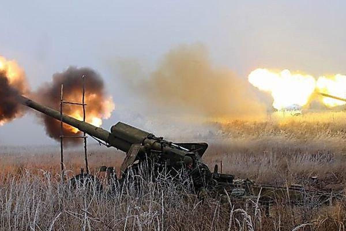 В Мариуполе продолжаются бои: город в тревоге и страхе, дрожат дома - соцсети