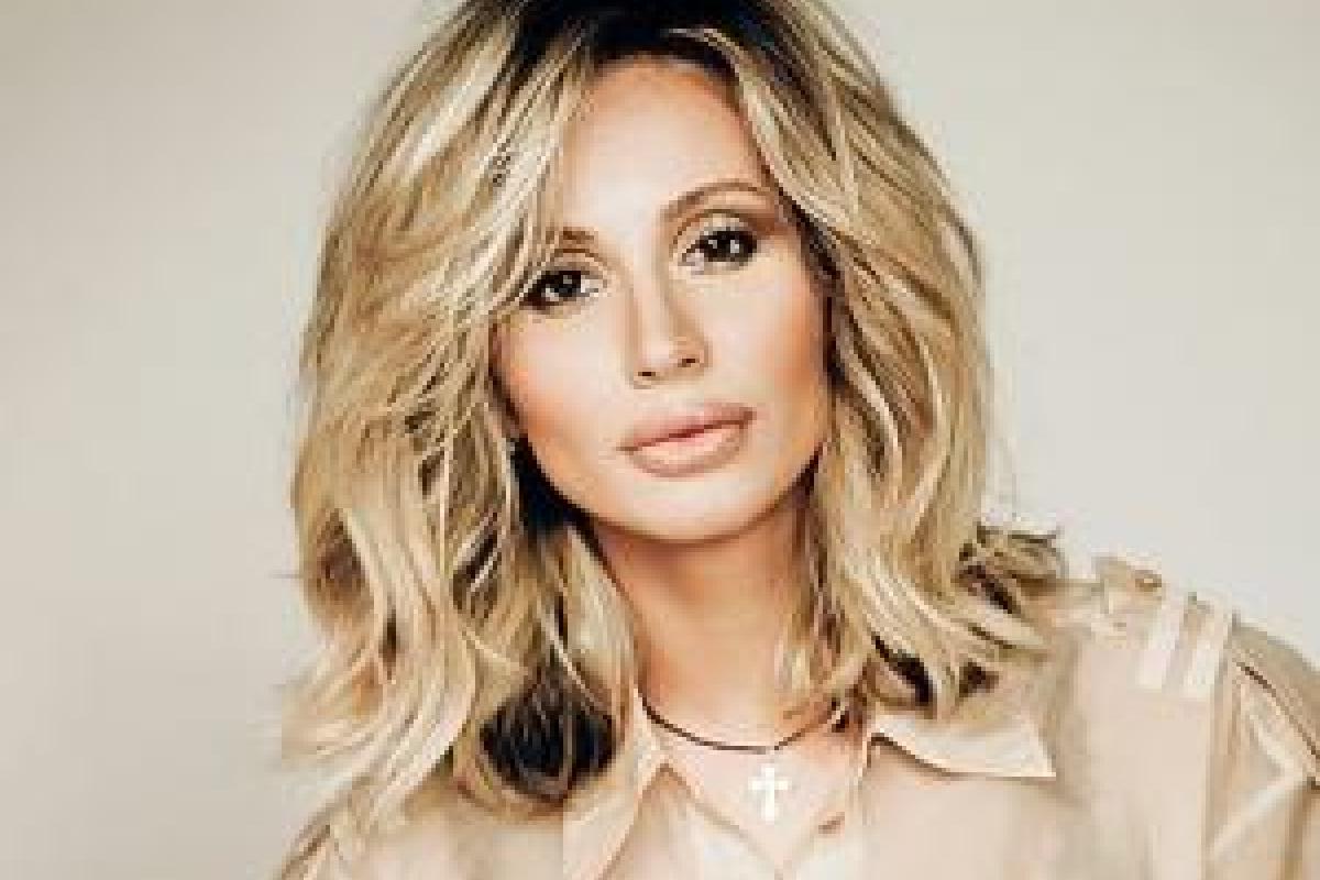 Певица Светлана Лобода поразила снимком без косметики Певица Светлана Лобода поразила снимком без косметики