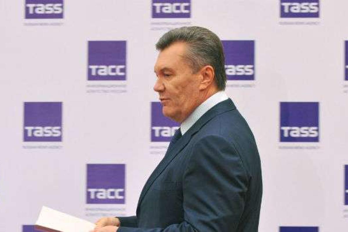 Беглец Виктор Янукович может вернуться в Украину вместе с семьей