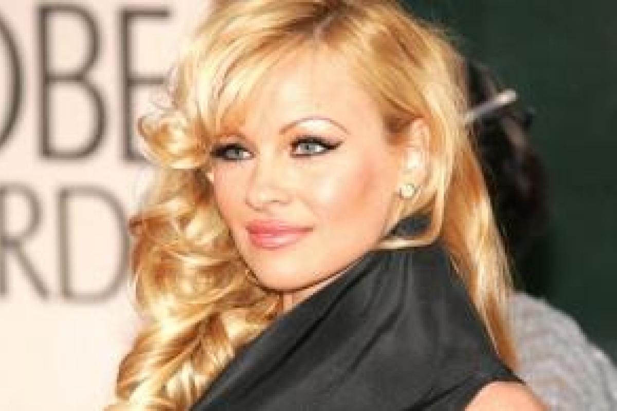 Памела Андерсон призналась, почему она не хочет жить в США