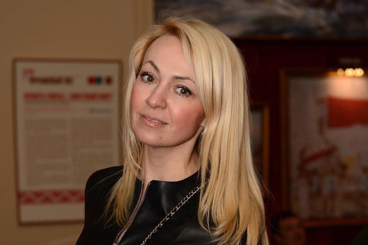 Яна Рудковская поддержала Пугачеву в скандале с поклонниками