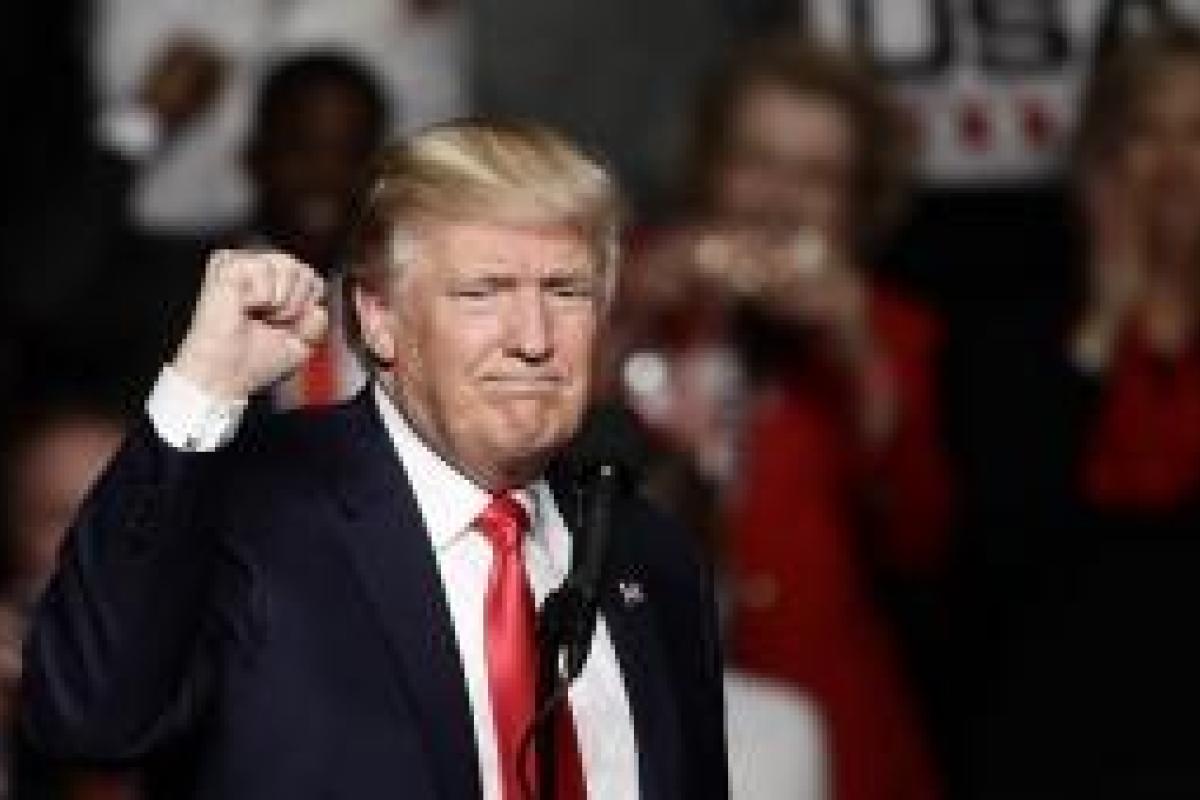 У Трампа обвинили СМИ во лжи насчет количества людей на инаугурации