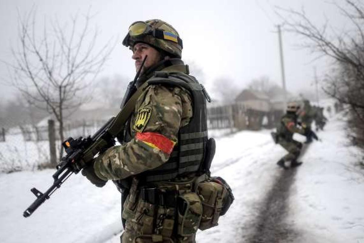 Трагедия в Попаснянском районе: два украинских бойца подорвались на мине