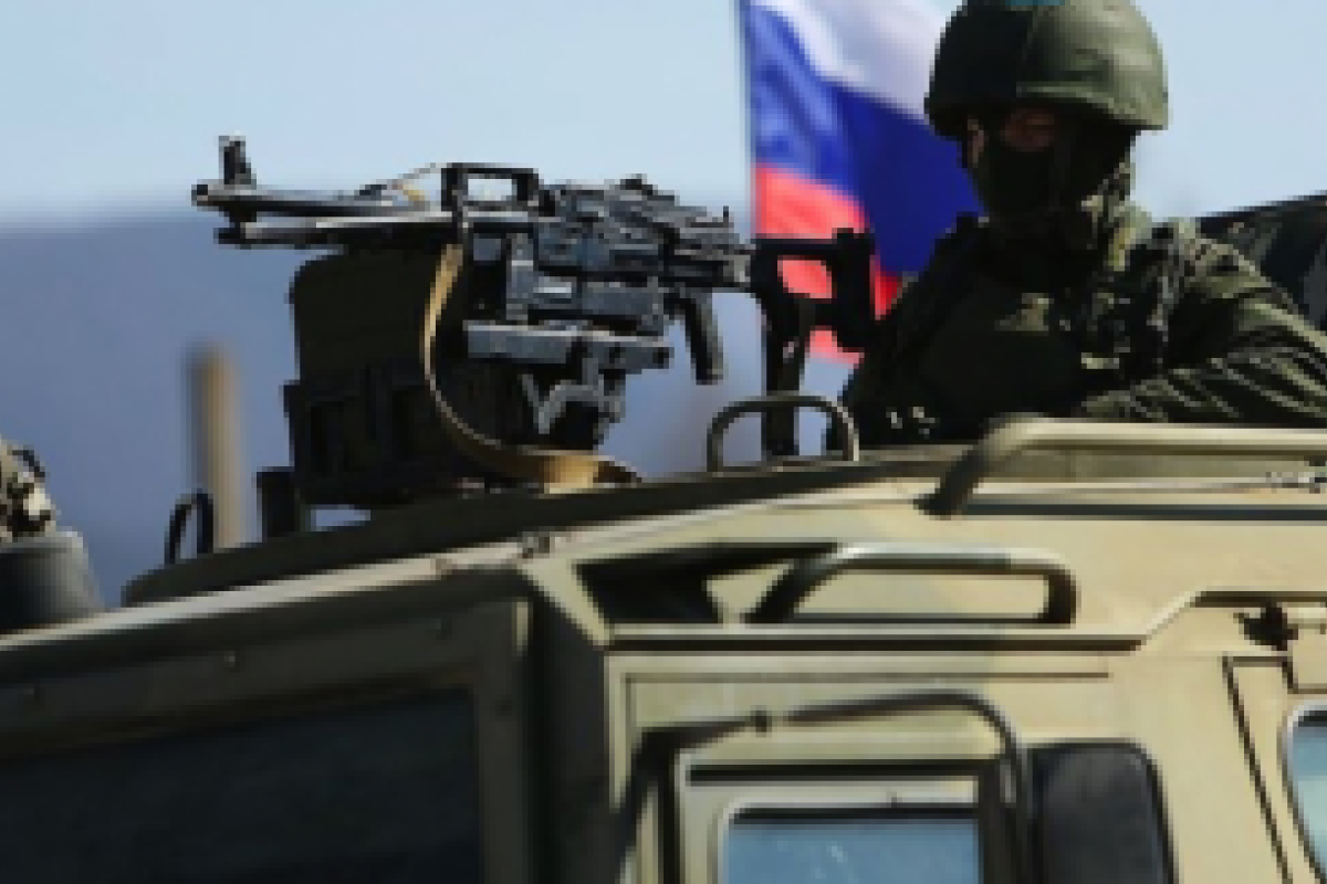 РФ "сливает" псевдореспублики "ЛНР"и "ДНР": Кремль начал отводить путинские войска из Донбасса РФ "сливает" псевдореспублики "ЛНР"и "ДНР": Кремль начал отводить путинские войска из Донбасса