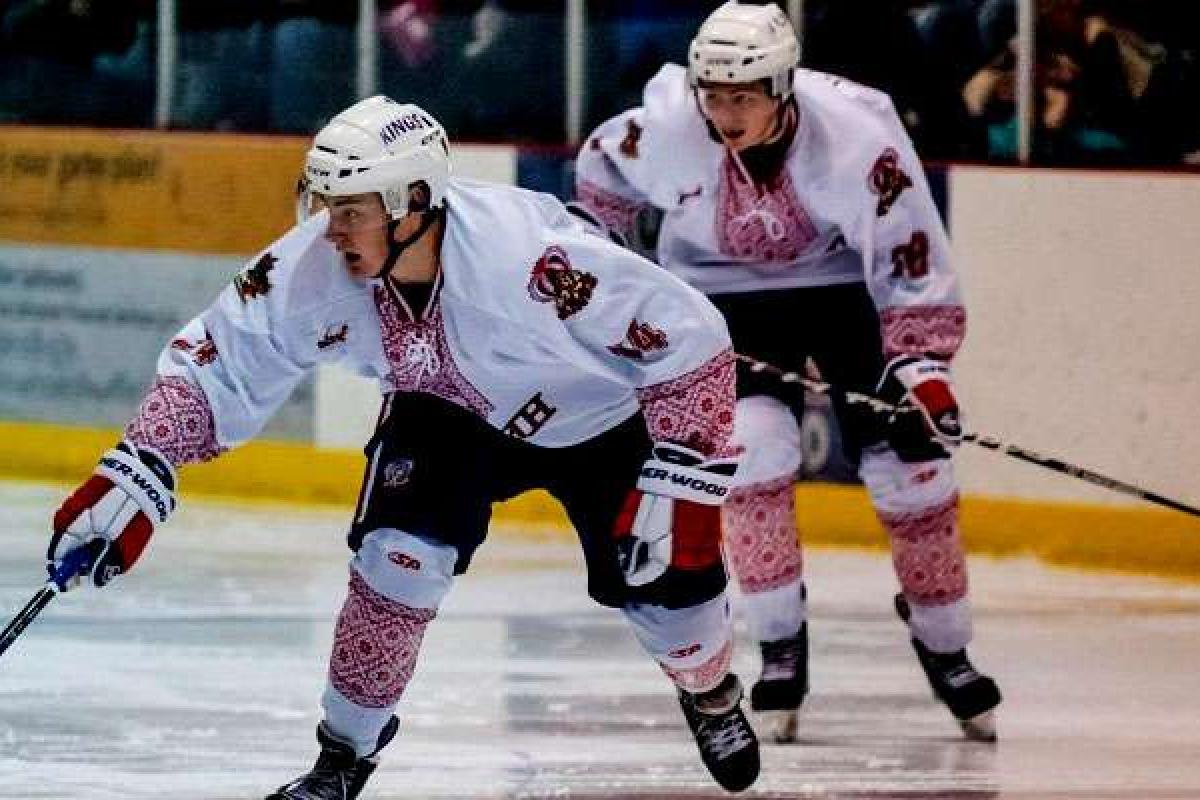 Канадские хоккеисты в вышиванках устроили «Украинскую ночь» на льду