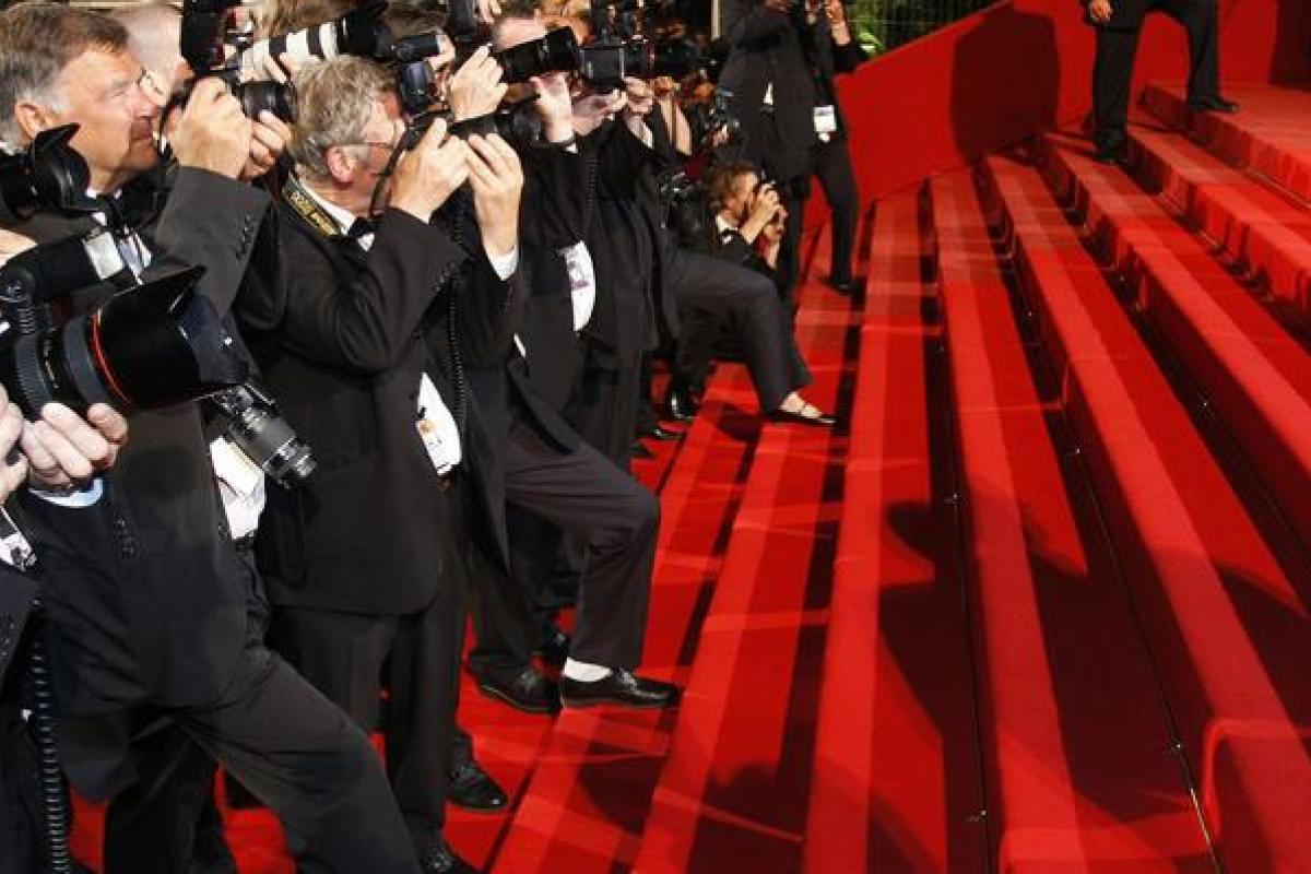 Как выглядели знаменитости на своей первой красной дорожке