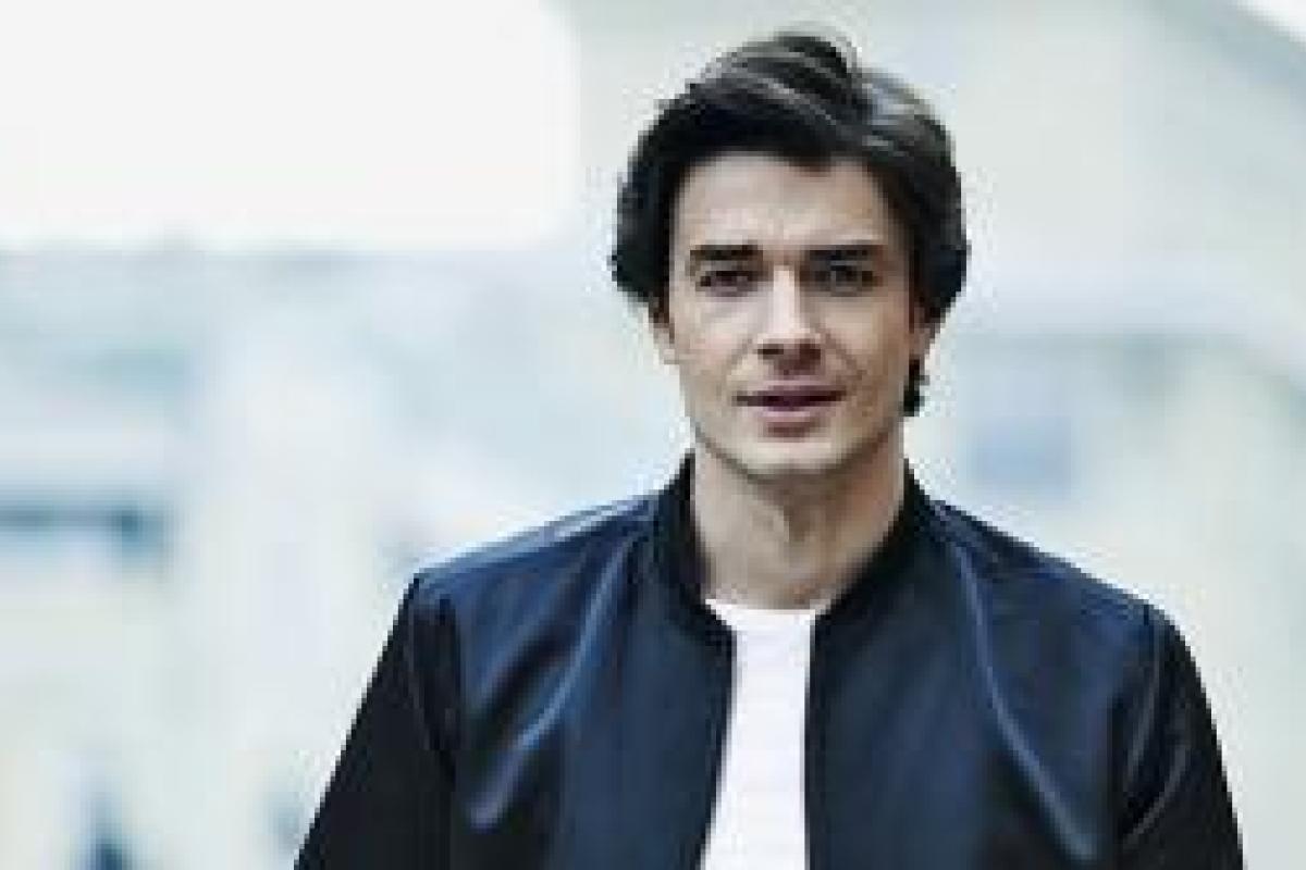 Муж Елизаветы Боярской Максим Матвеев рассказал, как чуть не стал порноактером