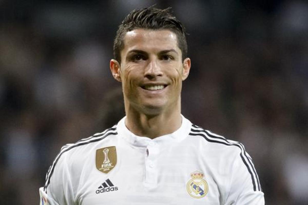 Криштиану Роналду показал публике свою возлюбленную