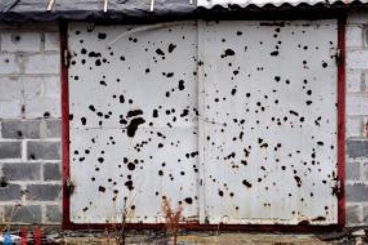 В Донецкой области из-за обстрелов повреждены 4 дома В Донецкой области из-за обстрелов повреждены 4 дома