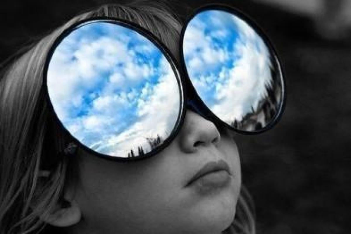 Сколько украинцев считают себя счастливыми людьми - инфографика Сколько украинцев считают себя счастливыми людьми - инфографика