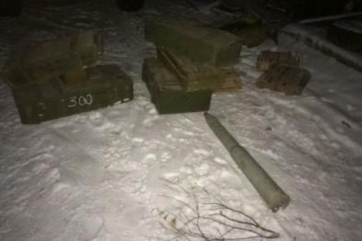 В зоне АТО обнаружили тайники с оружием и боеприпасами В зоне АТО обнаружили тайники с оружием и боеприпасами