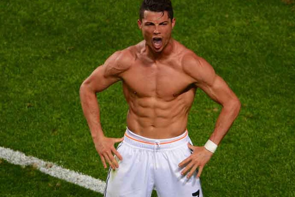 Криштиану Роналду стал лучшим футболистом 2016 года - FIFA