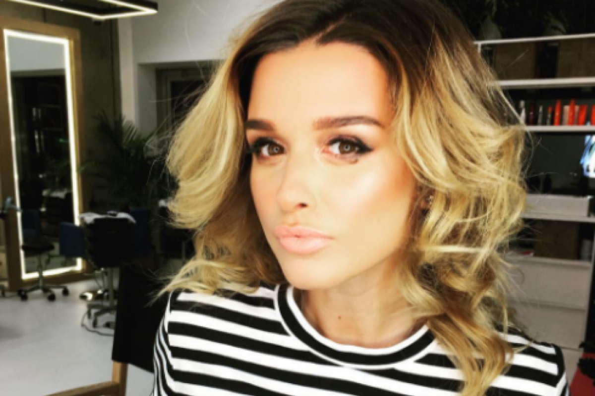 Ксения Бородина в очередной раз шокировала подписчиков фото с губами-пельмешками Ксения Бородина в очередной раз шокировала подписчиков фото с губами-пельмешками