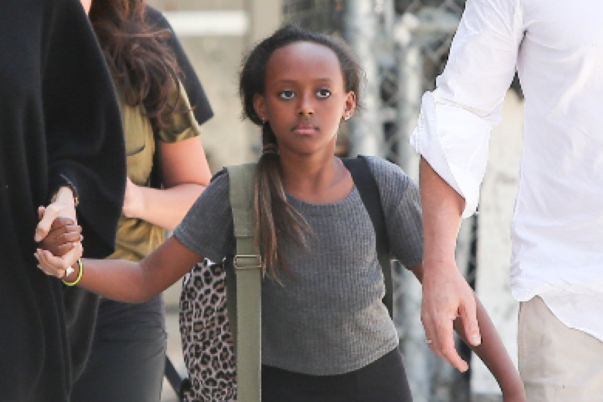 Биологическая мать приемной дочери Анджелины Джоли хочет встретиться с девочкой