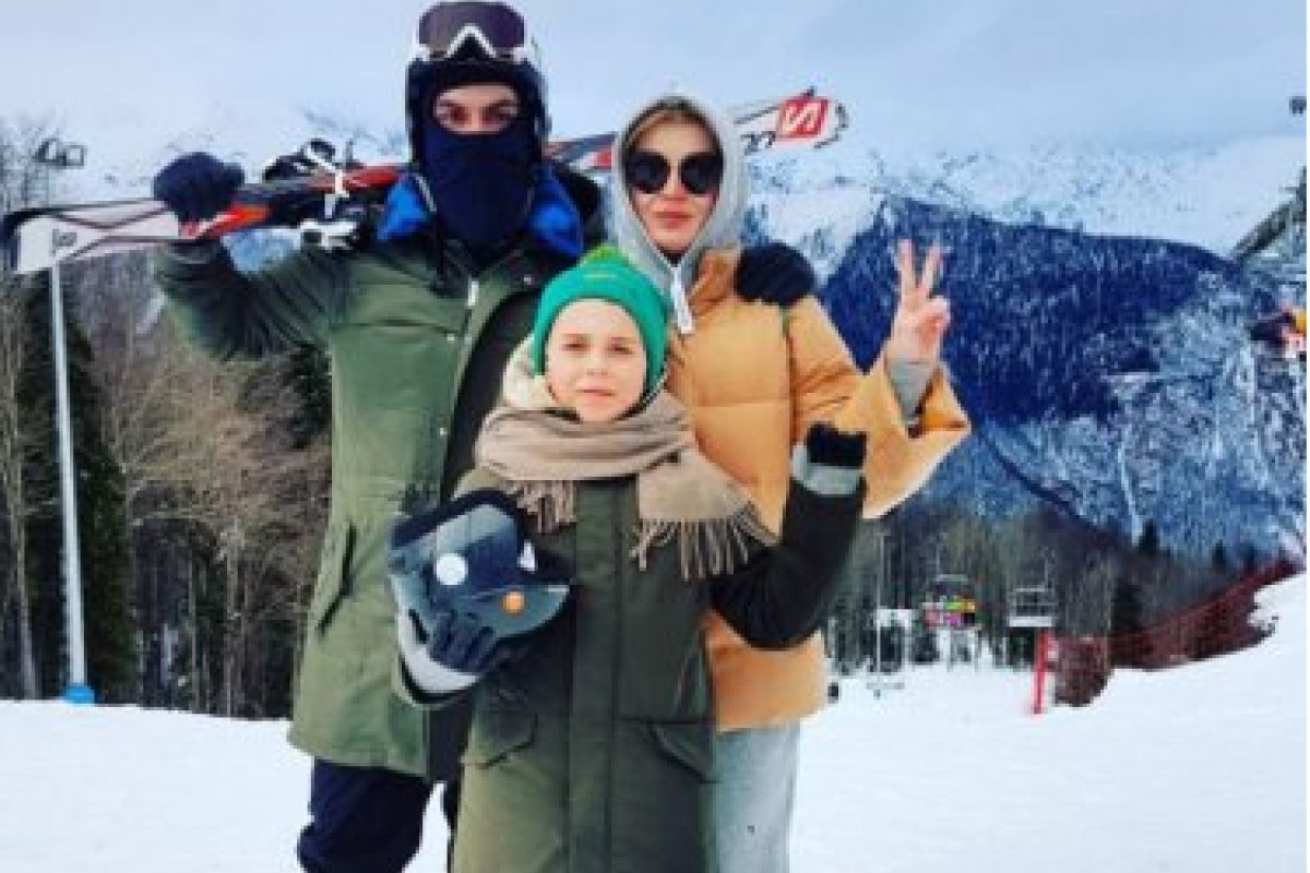 Беременная Полина Гагарина экстремально отдыхает в Сочи