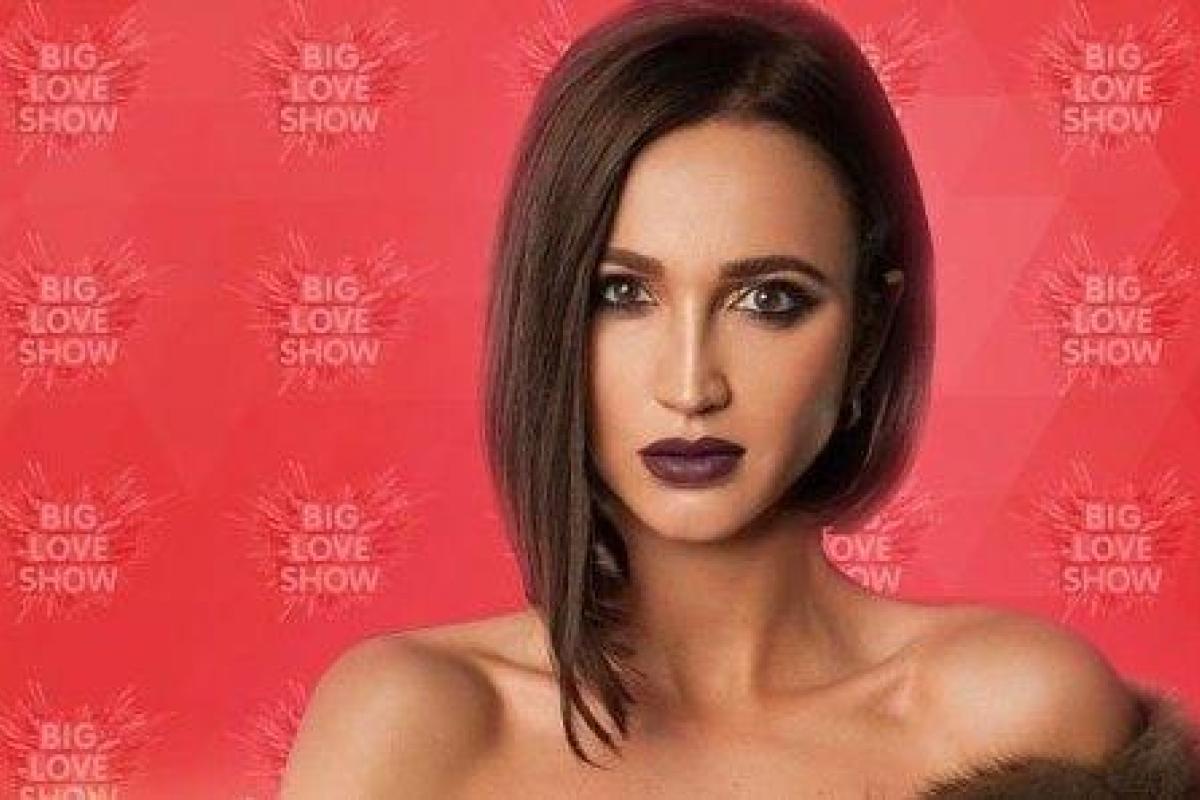 Ольга Бузова сфотографировалась обнаженной для обложки нового диска Ольга Бузова сфотографировалась обнаженной для обложки нового диска