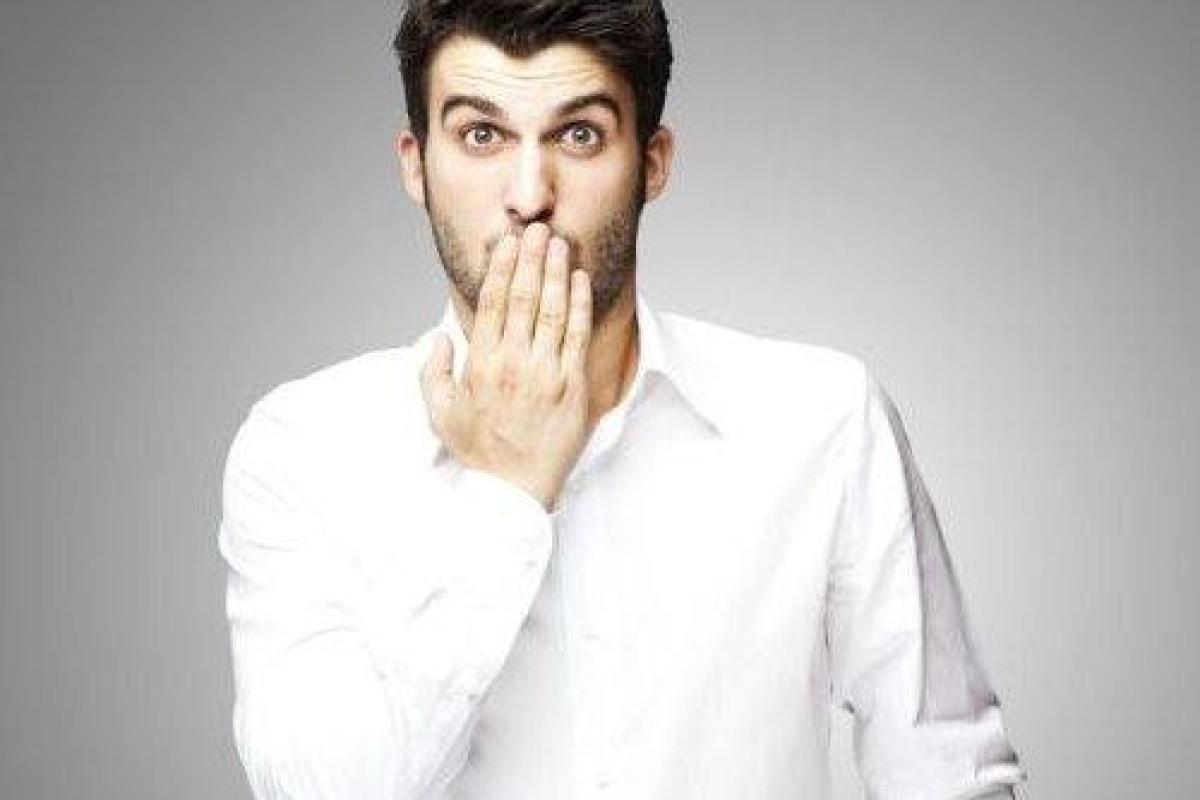 Психологи рассказали, почему мужчины врут