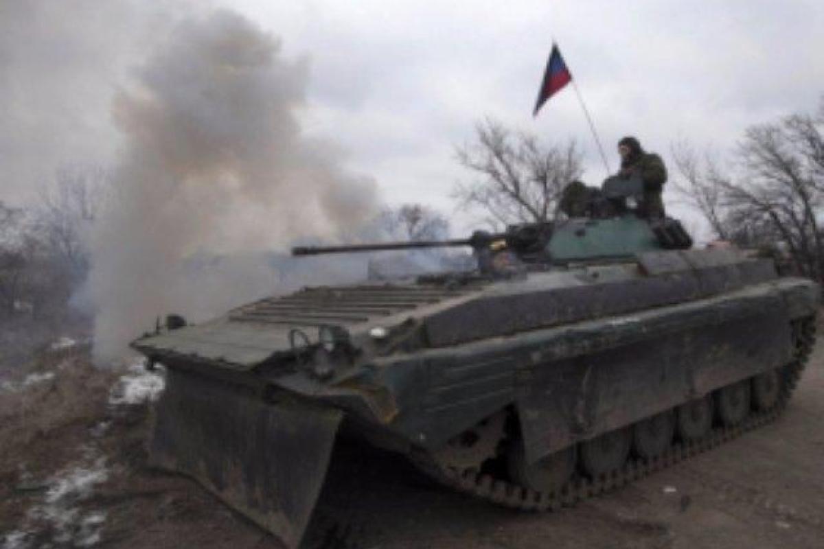 Боевики обстреляли позиции бойцов ВСУ вблизи Мариуполя из танка 