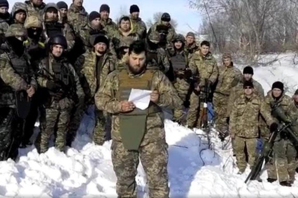 Активисты блокады Донбасса обнародовали обращение к Порошенко Активисты блокады Донбасса обнародовали обращение к Порошенко