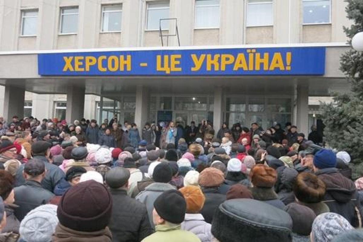 Скандал в Херсоне: в горсовете подрались из-за тарифов Скандал в Херсоне: в горсовете подрались из-за тарифов
