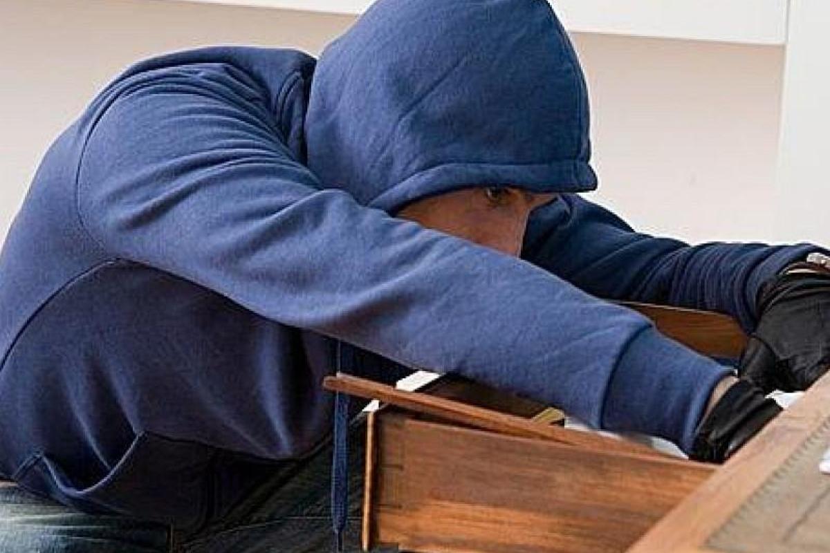 В "ДНР" несовершеннолетних поймали на воровстве В "ДНР" несовершеннолетних поймали на воровстве