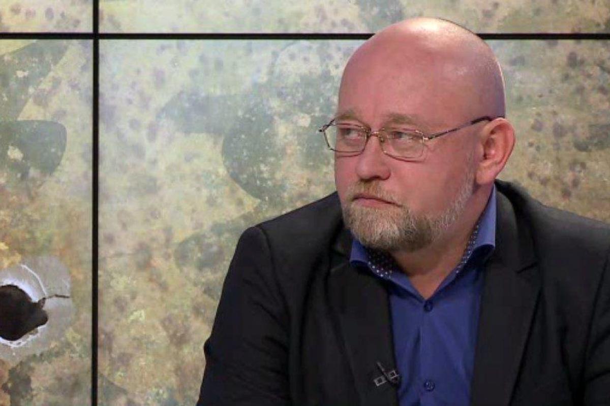 В заявке на выезд в ОРДЛО Рубан указал, что едет не освобождать пленных, а присматривать за квартирой тещи